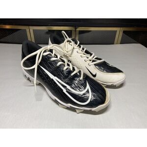 Nike Black and White Athletic Cleats